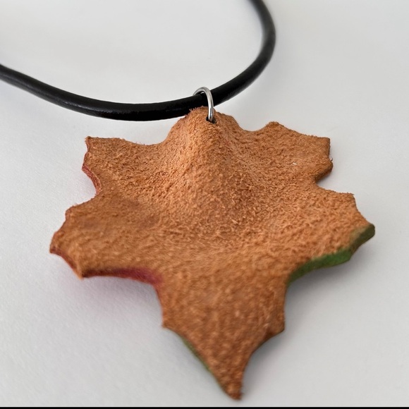 Leather Multi Coloured Maple Leaf Pendant Necklace - Picture 3 of 13